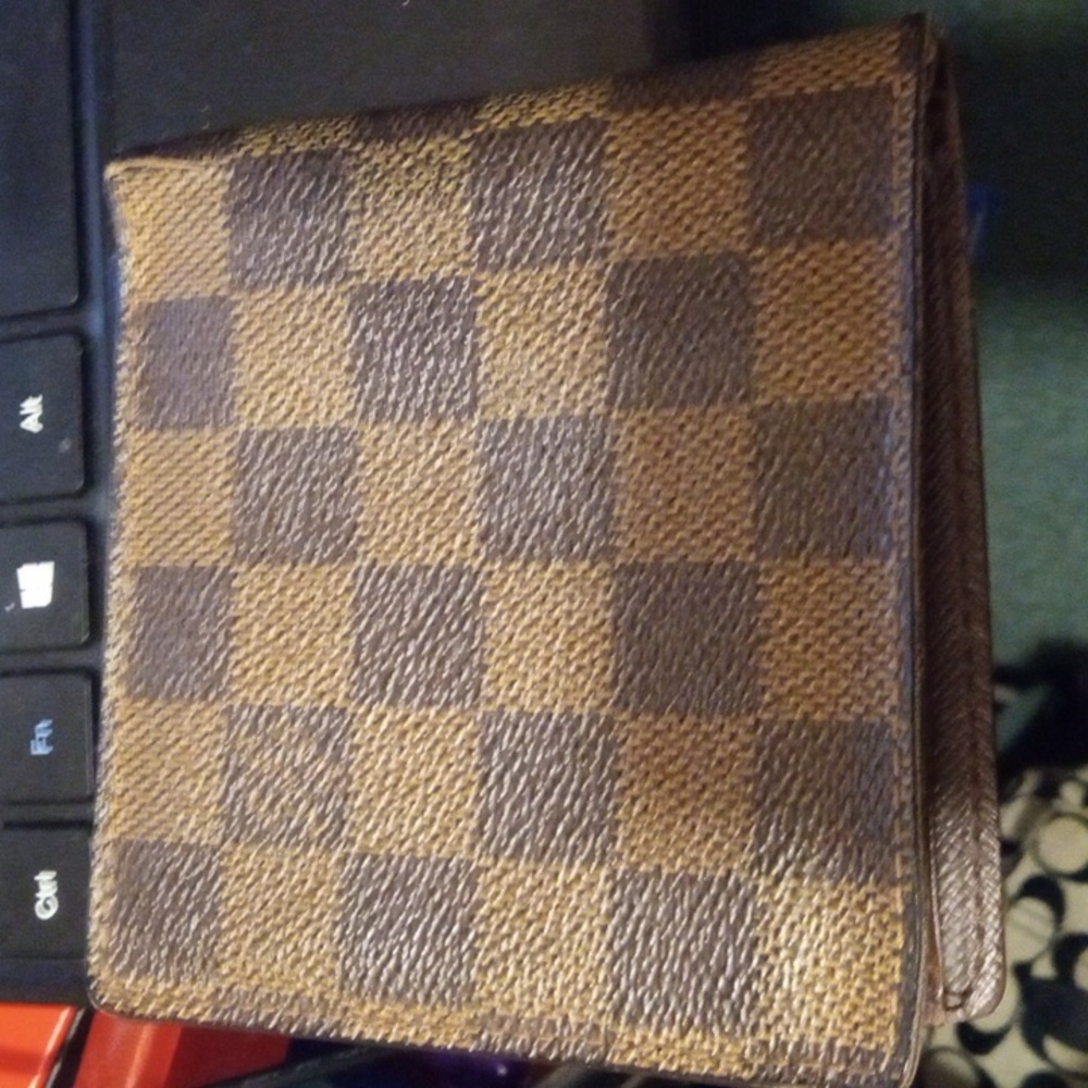 Lv damier ebene bifold(corner wear) and lv long bifold (corner wear)